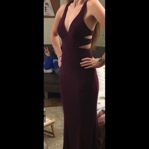 Maroon prom dress